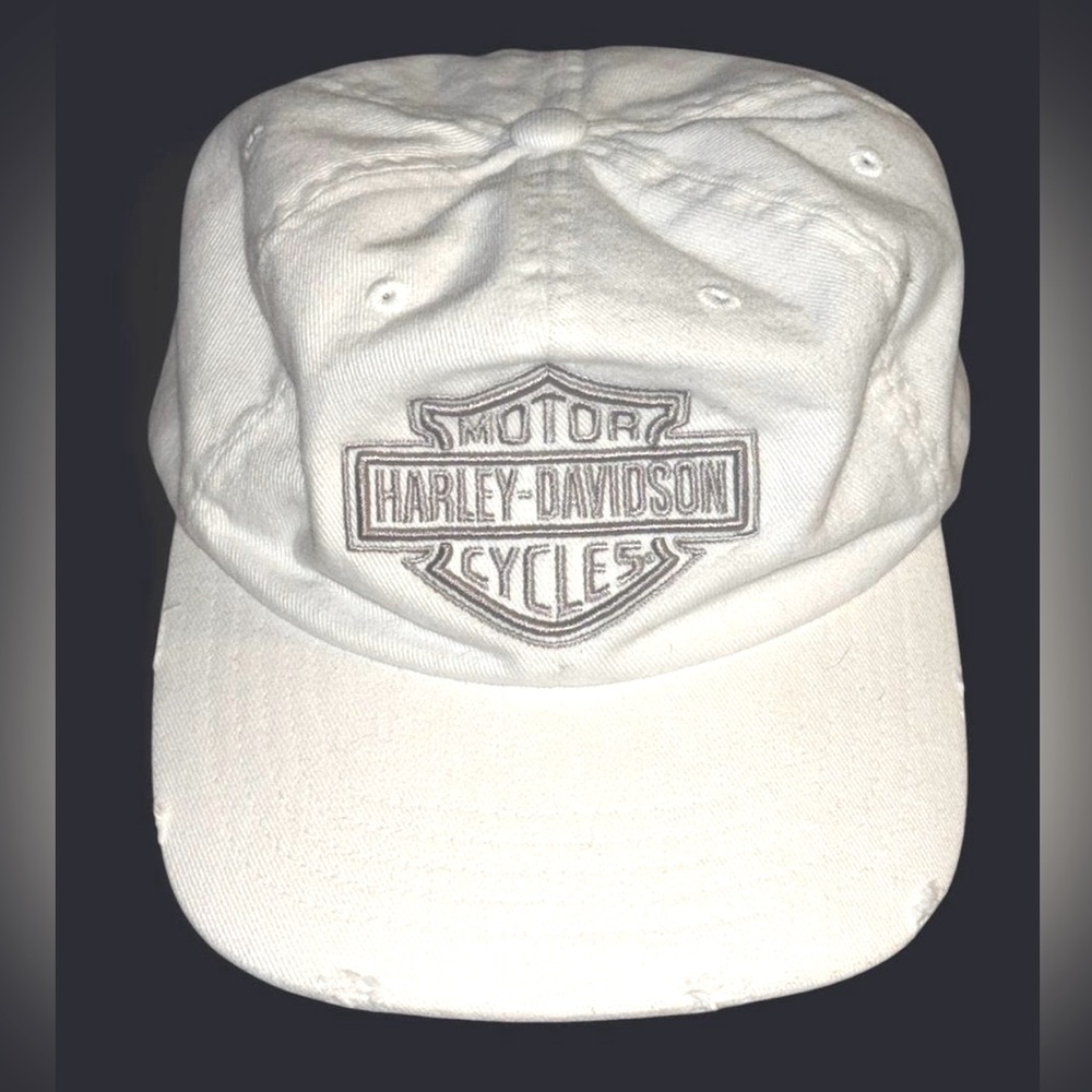 White Harley Davidson Cap with silver logo